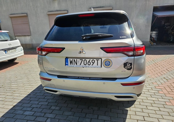 Mitsubishi Outlander cena 190000 przebieg: 33608, rok produkcji 2022 z Warszawa małe 211